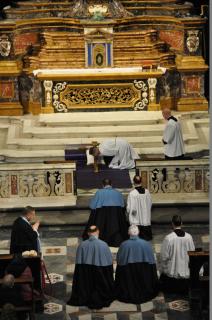 Adoration de la Croix